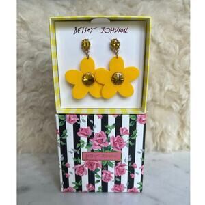 Betsey Johnson Yellow Daisy Flower Dangle Drop Statement Earrings